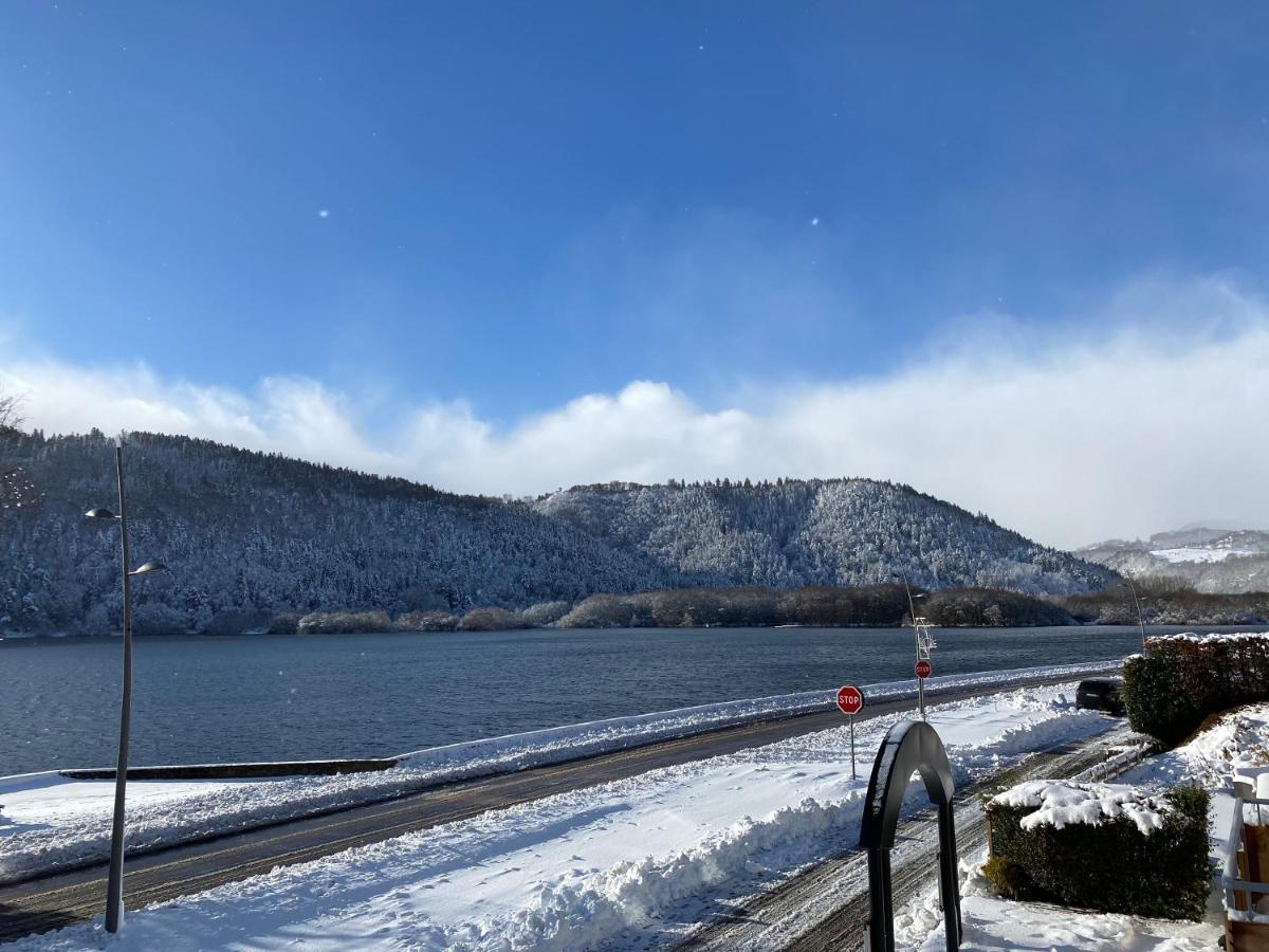 Hotel La Bonne Hotesse Chambon-sur-Lac Buitenkant foto