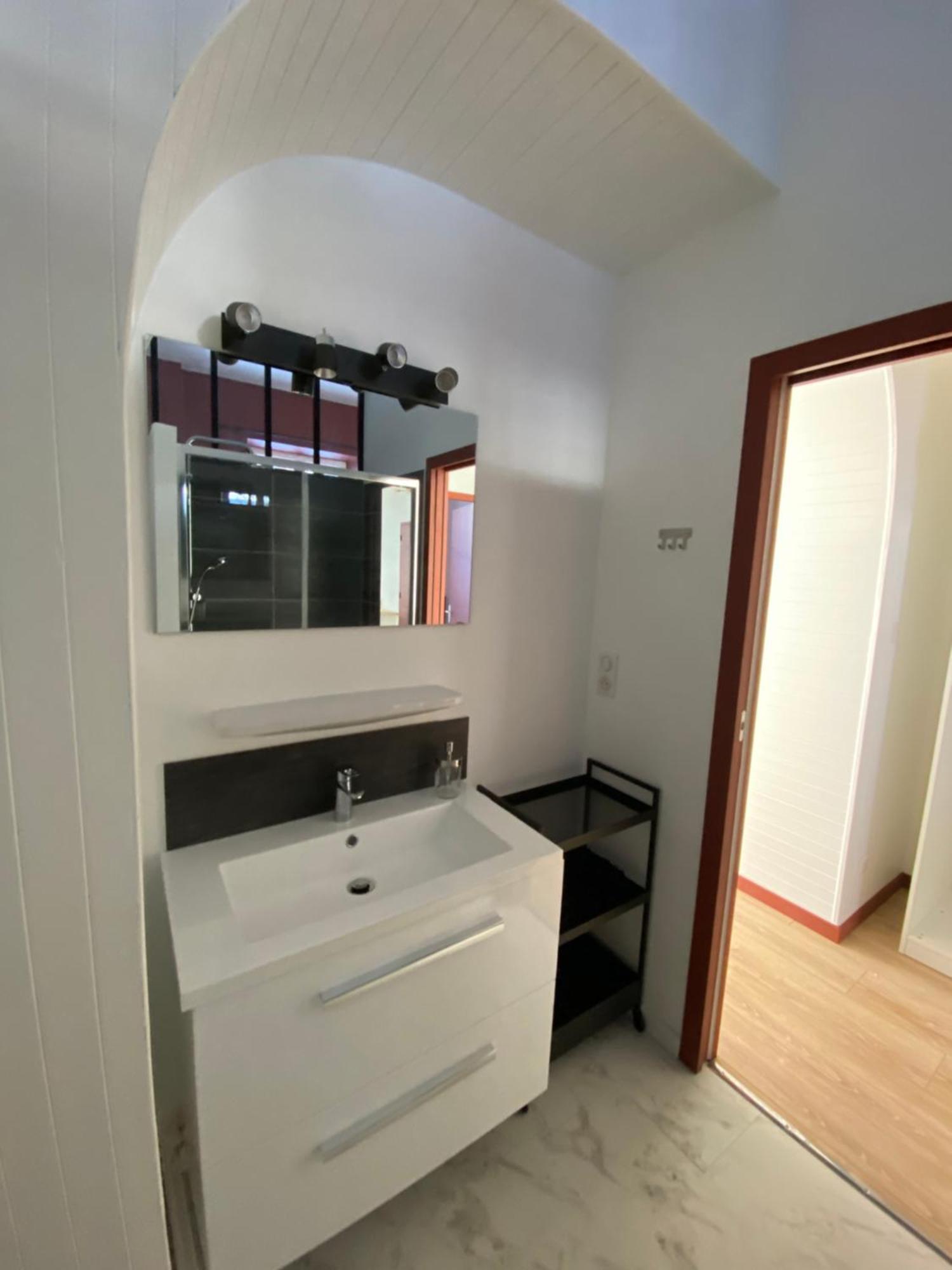 Hotel La Bonne Hotesse Chambon-sur-Lac Kamer foto